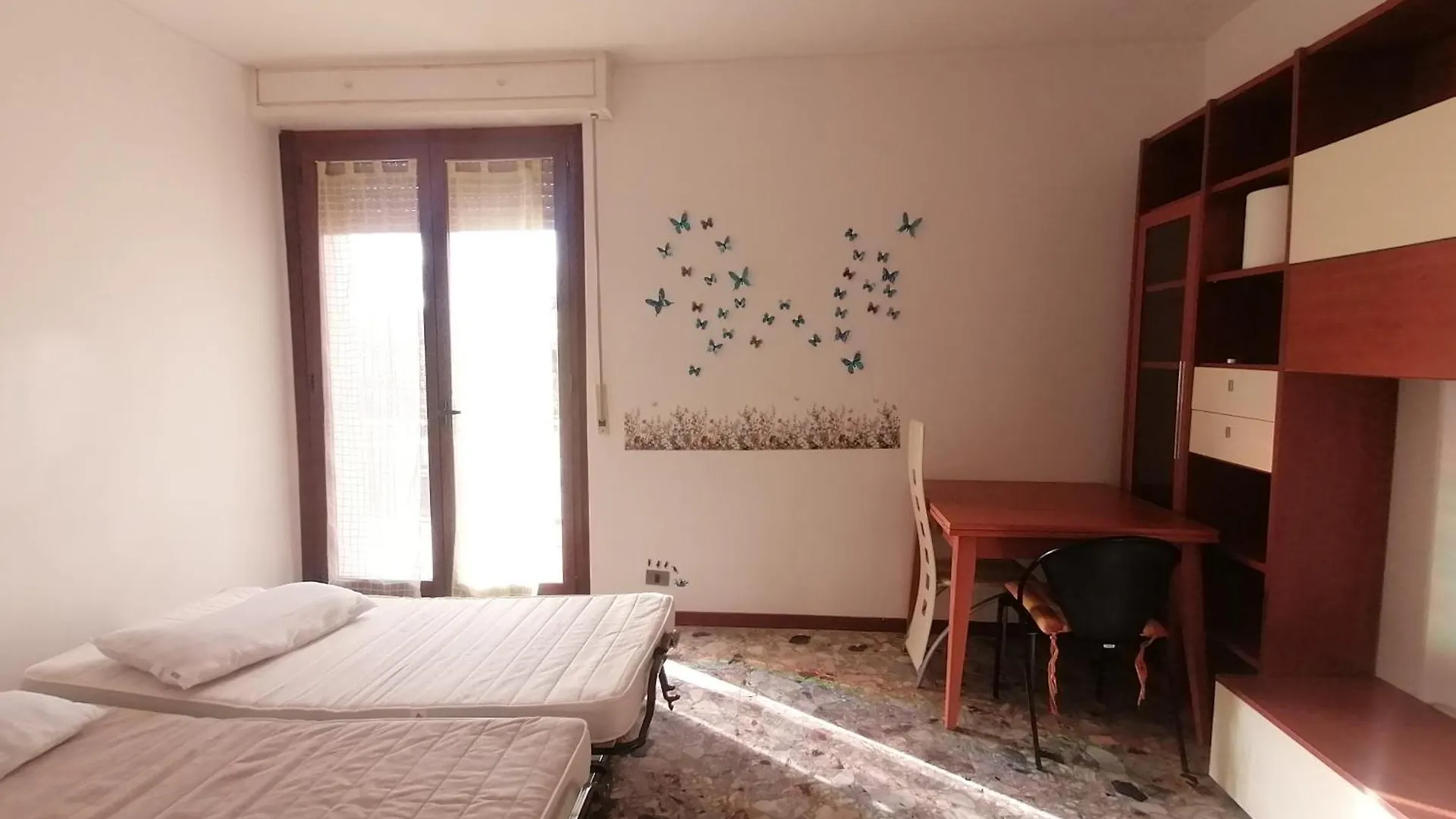 B&B Alassio Camere Private Con Cucina Bagno E Terrazza Condivisa Colazione Su Richiesta
